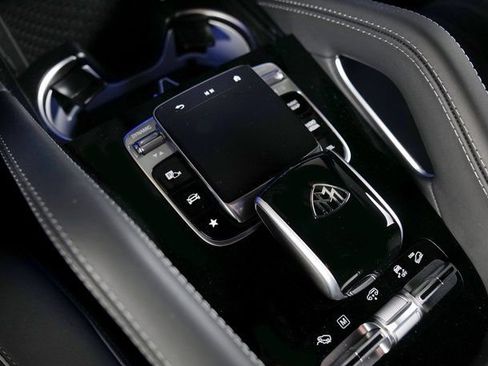 Used 2024 Mercedes-Benz Maybach GLS 600 4MATIC image 13