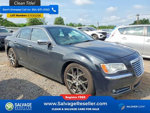 Used 2014 Chrysler 300 C w/ Light Group RWD image 5