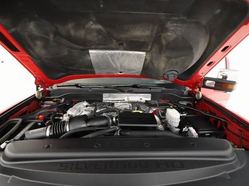 Used 2018 Chevrolet Silverado 2500 LTZ w/ LTZ Plus Package image 5