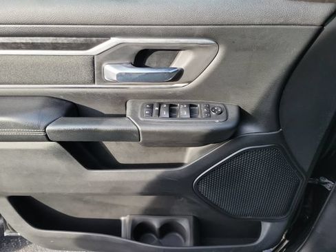Used 2019 RAM 1500 Big Horn RWD image 16