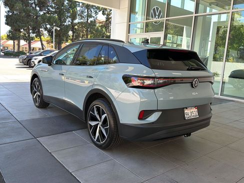 Certified 2023 Volkswagen ID.4 Pro S AWD/4WD image 3