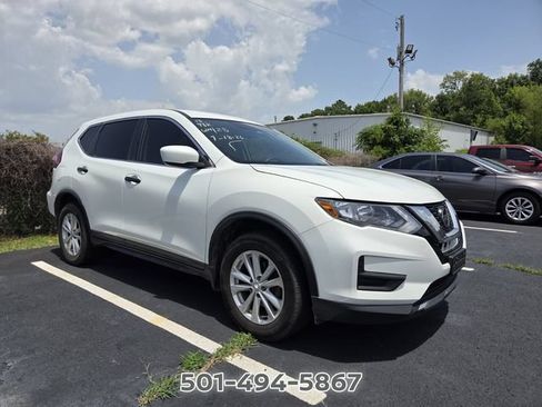 Used 2018 Nissan Rogue S AWD/4WD image 6