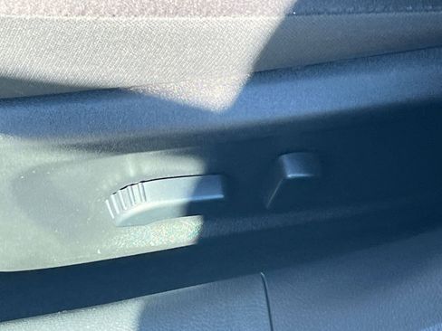 Used 2024 Nissan Altima 2.5 SV image 21