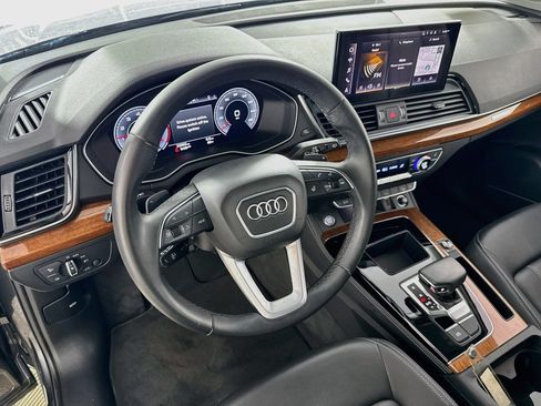 Used 2023 Audi Q5 2.0T Premium Plus w/ Premium Plus Package AWD/4WD image 24