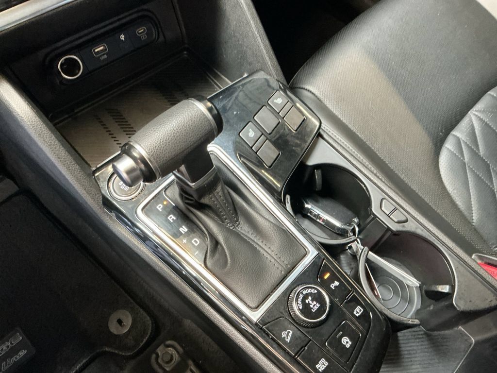Used 2023 Kia Sportage X-Line AWD/4WD image 24