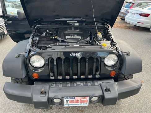 Used 2012 Jeep Wrangler Rubicon w/ PWR Convenience Group AWD/4WD image 20