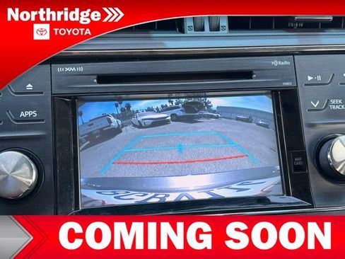 Used 2015 Toyota Avalon XLE Premium w/ Preferred Accessory Package FWD image 9