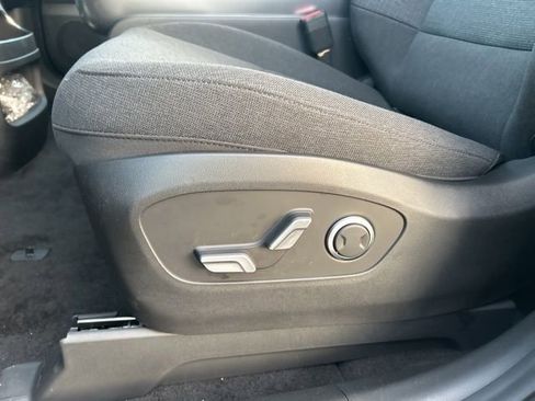 New 2026 Hyundai Ioniq 9 SE image 12