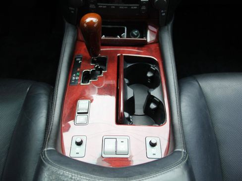 Used 2007 Lexus LS 460 Luxury image 19