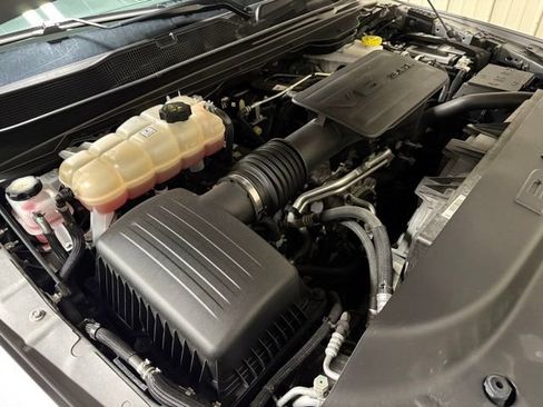 Used 2025 RAM 1500 Big Horn AWD/4WD image 43