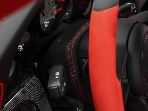Certified 2018 Porsche 911 GT2 RS RWD image 70