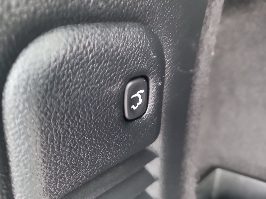 Used 2022 Dodge Durango R/T RWD image 12
