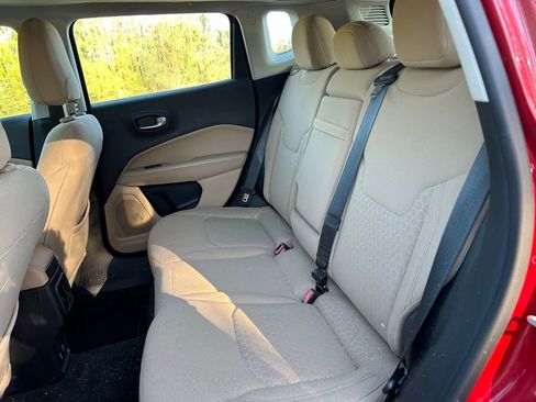 Used 2018 Jeep Compass Sport w/ Tech Group image 13