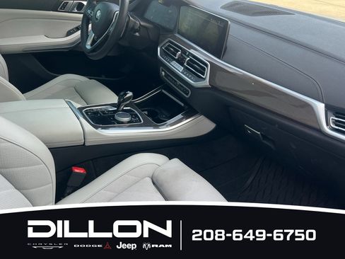 Used 2023 BMW X5 xDrive40i AWD/4WD image 18
