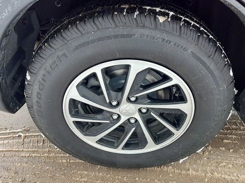 Used 2020 Mitsubishi Eclipse Cross ES image 13