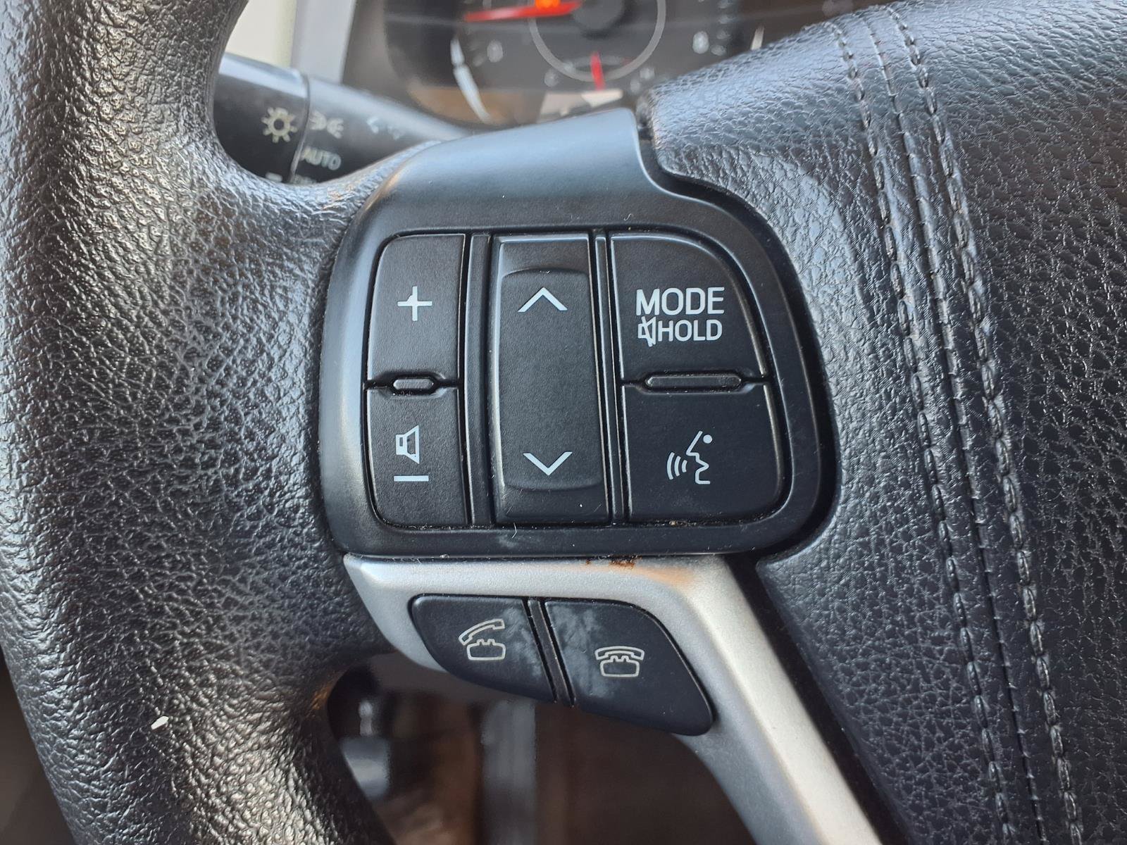 Used 2016 Toyota Sienna LE FWD image 13