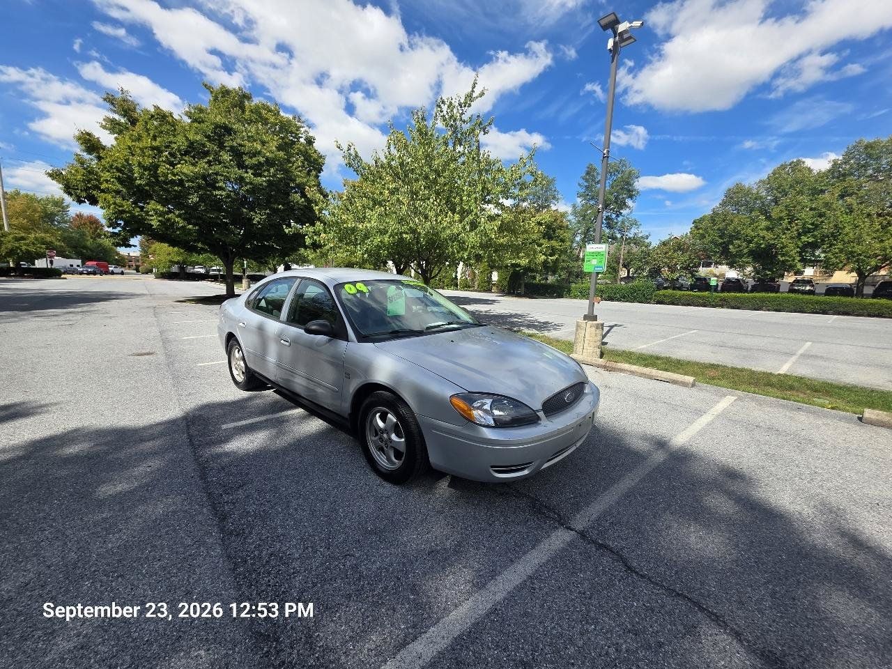 Used 2004 Ford Taurus SES FWD image 8