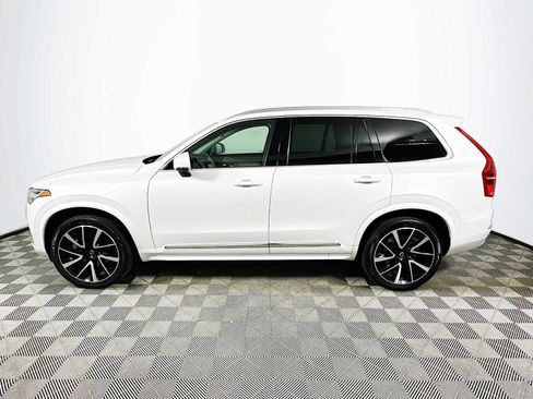 Used 2023 Volvo XC90 B5 Plus image 4
