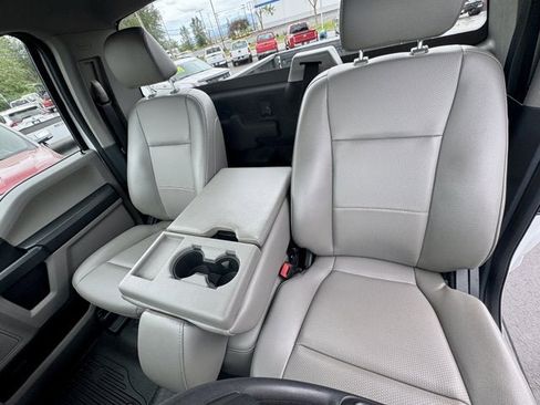 Used 2022 Ford F250 XL w/ Power Equipment Group AWD/4WD image 11