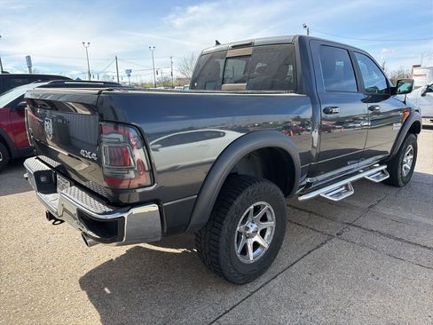 Used 2017 RAM 1500 Laramie w/ Convenience Group image 3