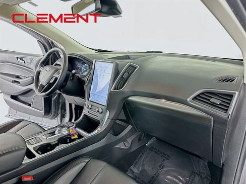 Certified 2022 Ford Edge Titanium image 33