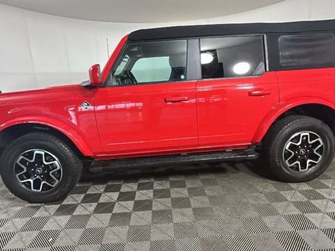Used 2023 Ford Bronco Outer Banks AWD/4WD image 5