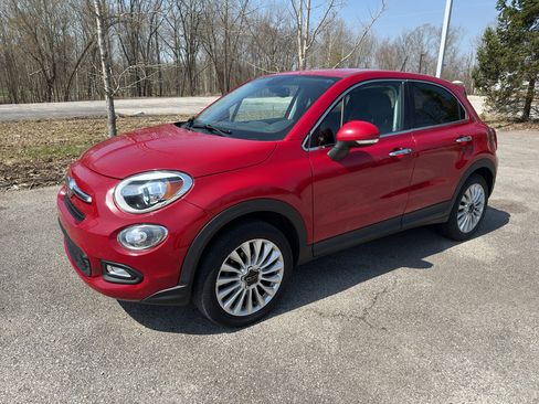 Used 2016 FIAT 500X Lounge image 1