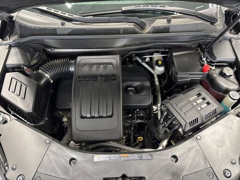 Used 2017 Chevrolet Equinox LT w/ Convenience Package image 38