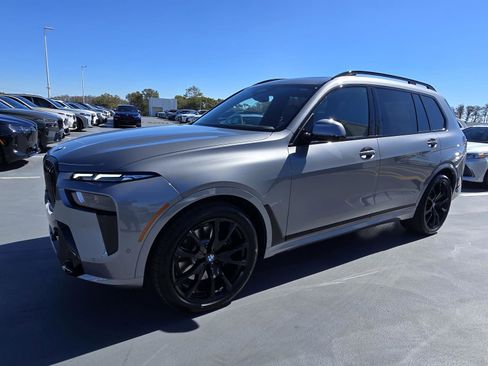 New 2026 BMW X7 xDrive40i w/ M Sport Package image 8