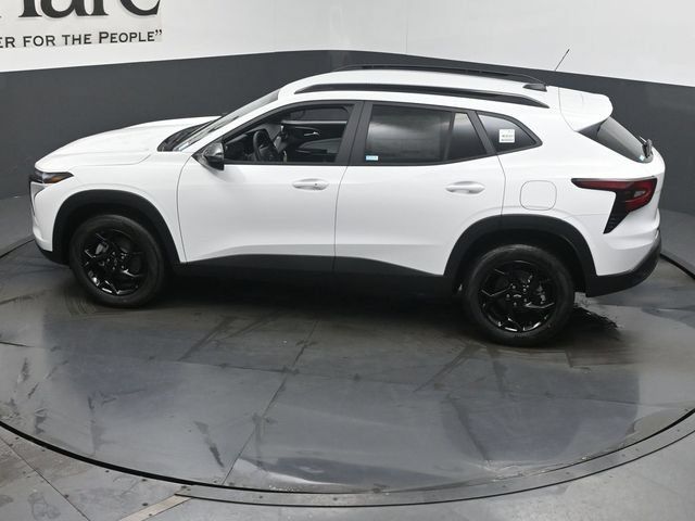 New 2026 Chevrolet Trax LT w/ Driver Confidence Package FWD image 21