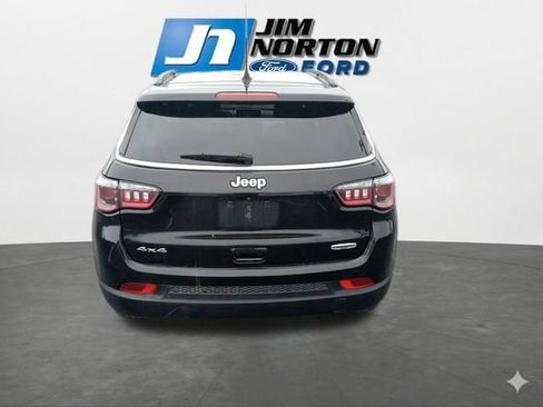 Used 2024 Jeep Compass Latitude AWD/4WD image 8