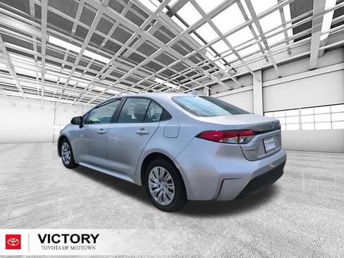 Certified 2024 Toyota Corolla LE FWD image 5