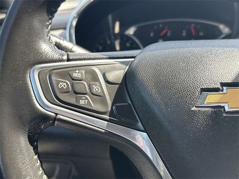 Used 2019 Chevrolet Equinox LT image 19