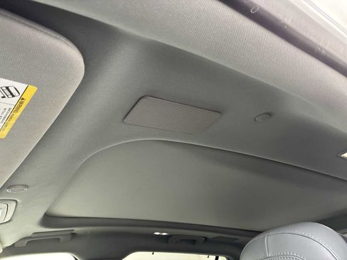 Used 2020 Lincoln Aviator Reserve w/ Equipment Group 202A image 16