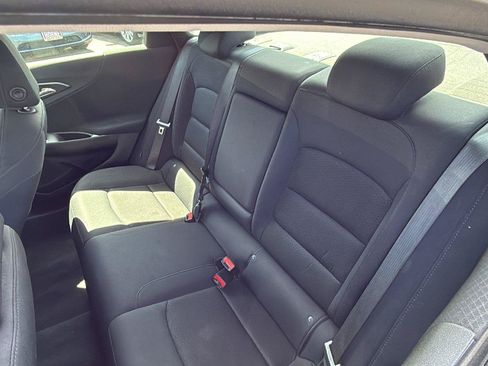 Used 2023 Chevrolet Malibu LT FWD image 19