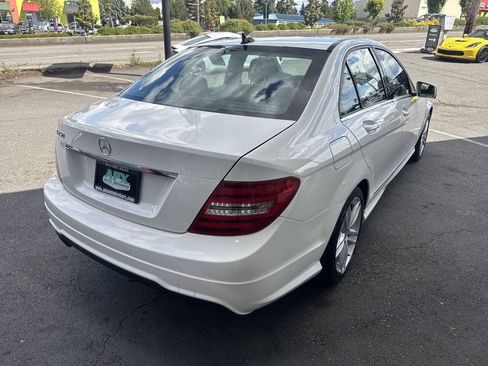 Used 2014 Mercedes-Benz C 250 Sedan image 8