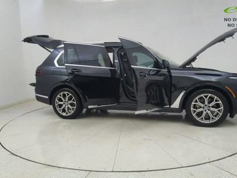 Used 2025 BMW X7 xDrive40i w/ Premium Package AWD/4WD image 81