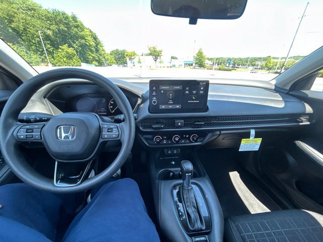 Used 2026 Honda HR-V LX image 24