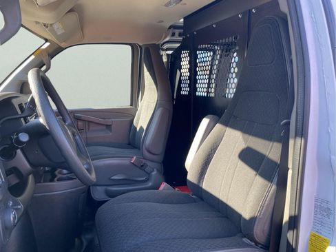 Used 2025 GMC Savana 2500 w/ Driver Convenience Package RWD image 11