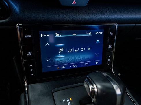 Used 2022 MAZDA MX-30 Electric w/ Premium Package image 46