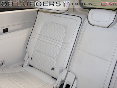 Used 2023 Lincoln Navigator L Black Label image 25