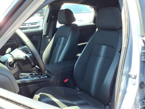Used 2024 Honda Civic Sport image 2