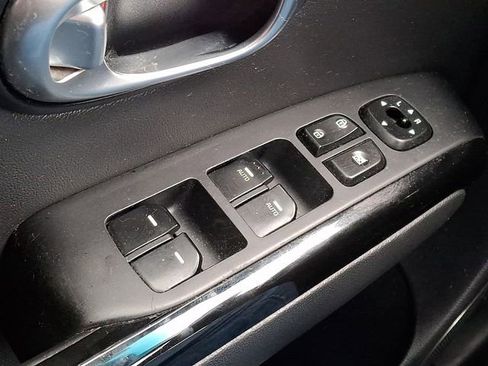 Used 2016 Kia Soul + w/ Tarmac Special Edition image 25