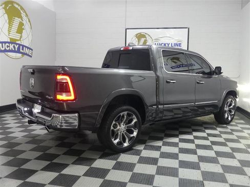 Used 2019 RAM 1500 Limited w/ Advanced Safety Group AWD/4WD image 10