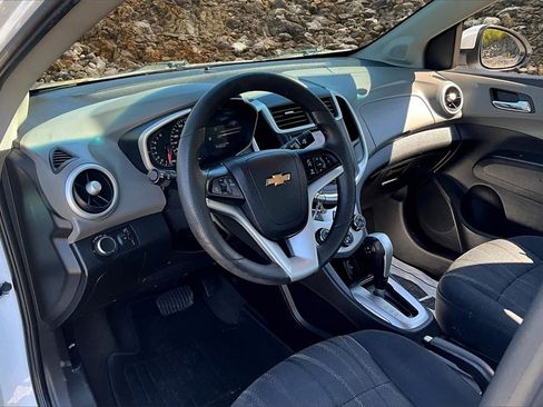 Used 2019 Chevrolet Sonic LT image 13