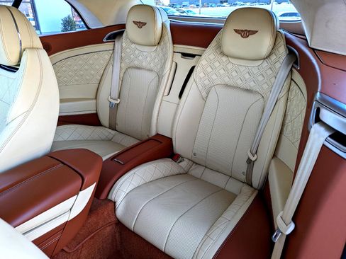 Used 2020 Bentley Continental GT V8 First Edition image 47