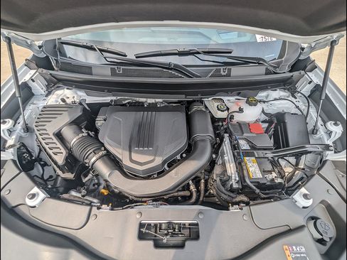 New 2026 GMC Acadia AT4 w/ Luxury Package AWD/4WD image 11