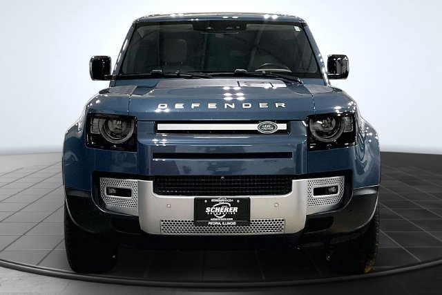 Used 2020 Land Rover Defender 110 HSE AWD/4WD image 3