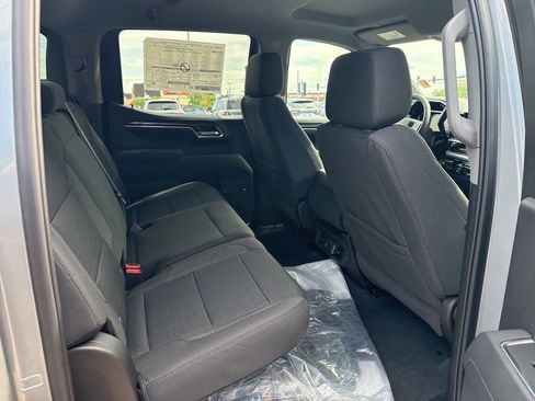 New 2025 Chevrolet Silverado 1500 LT w/ Convenience Package II image 27