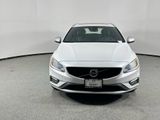Used 2016 Volvo V60 T6 R-Design Platinum image 3